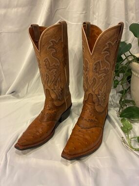 Lucchese Ladies Size 6 Tan Augusta  Ostrich Quill Snip Toe Boots (ABBA)